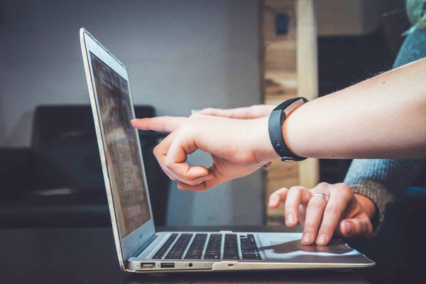 Stratégies de contenu pour les sites web d'entreprises locales de services